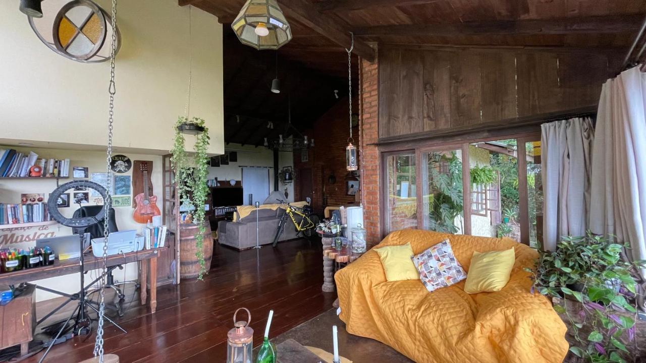 Casa Amarela De Cacupe *